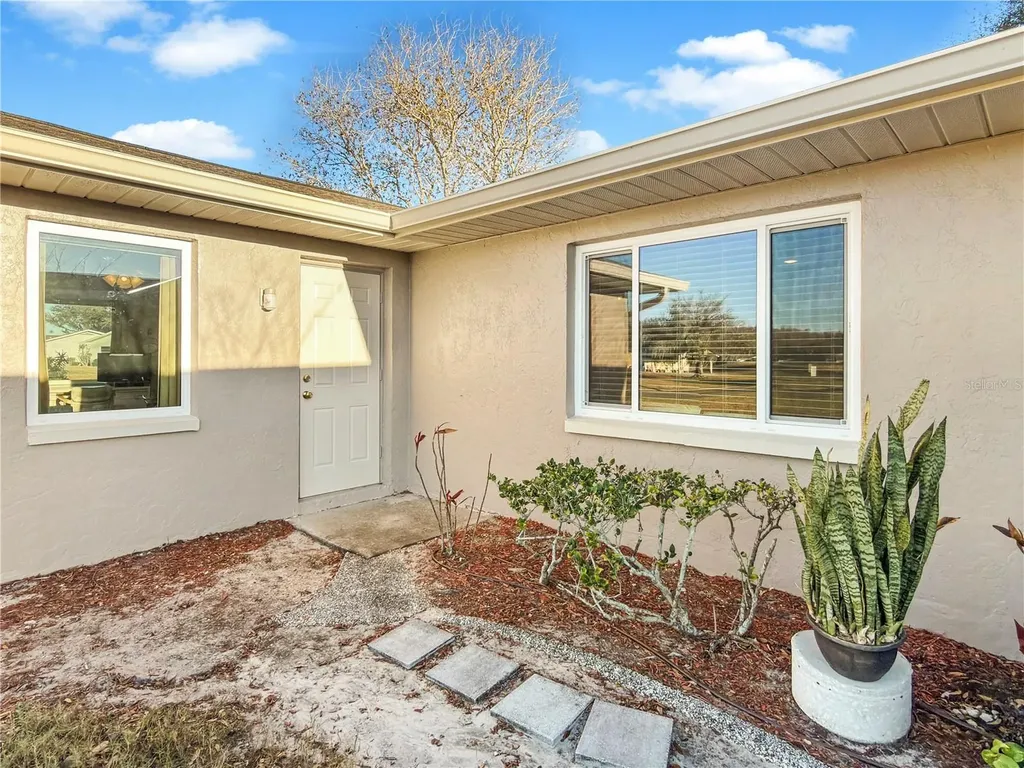 1232 Haddington Circle Sun City Center FL 33573