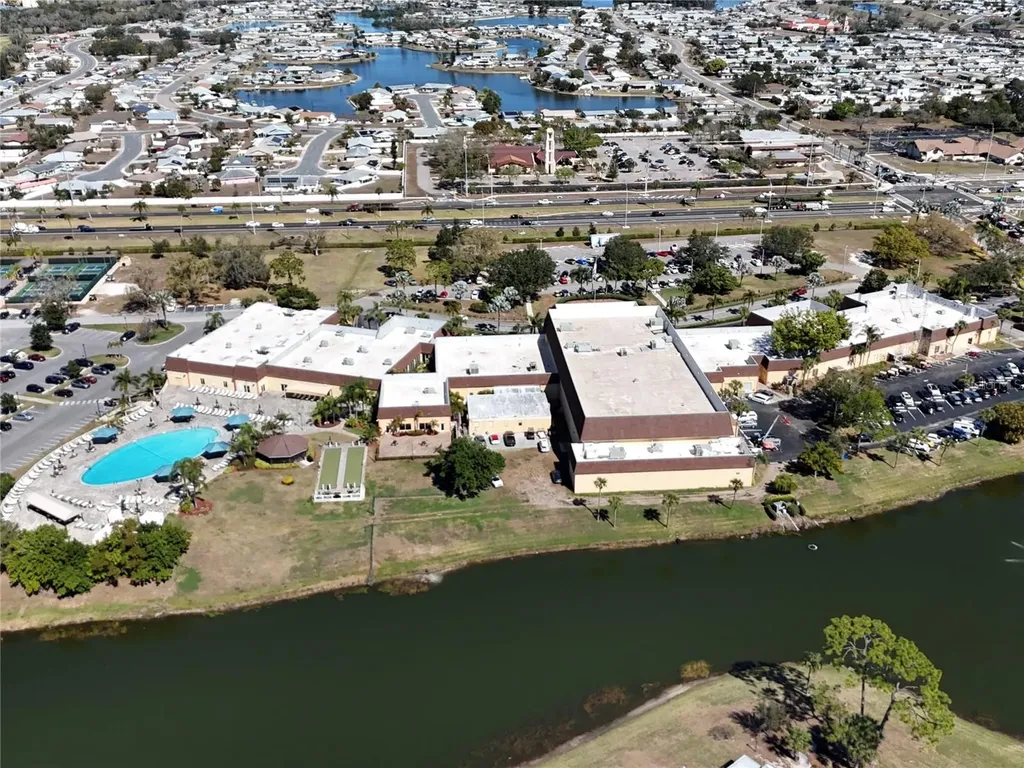 1232 Haddington Circle Sun City Center FL 33573