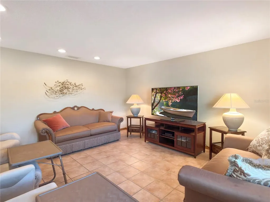 1232 Haddington Circle Sun City Center FL 33573