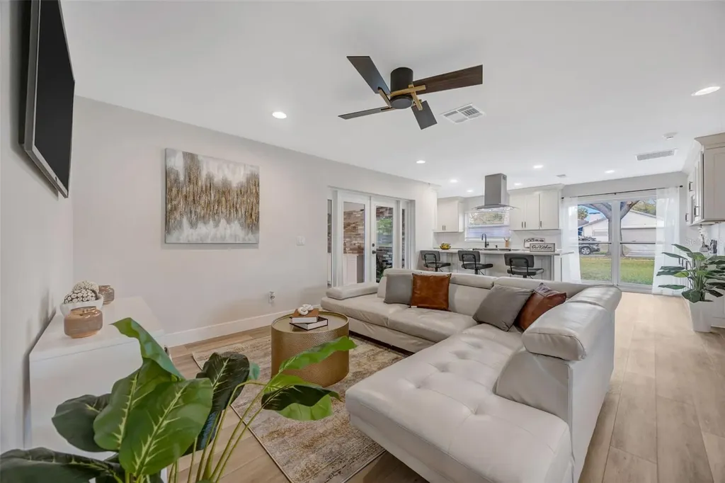10408 Butia Place Tampa FL 33618