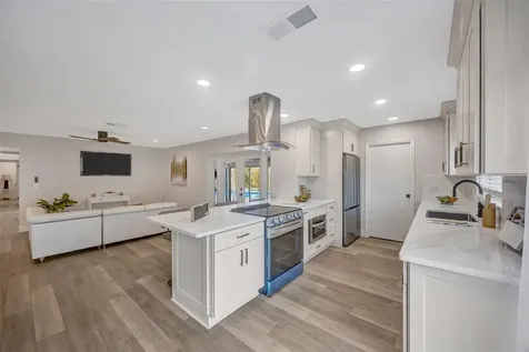 10408 Butia Place Tampa FL 33618