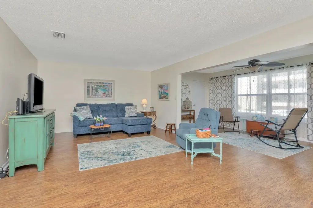 3128 59th Street S Gulfport FL 33707