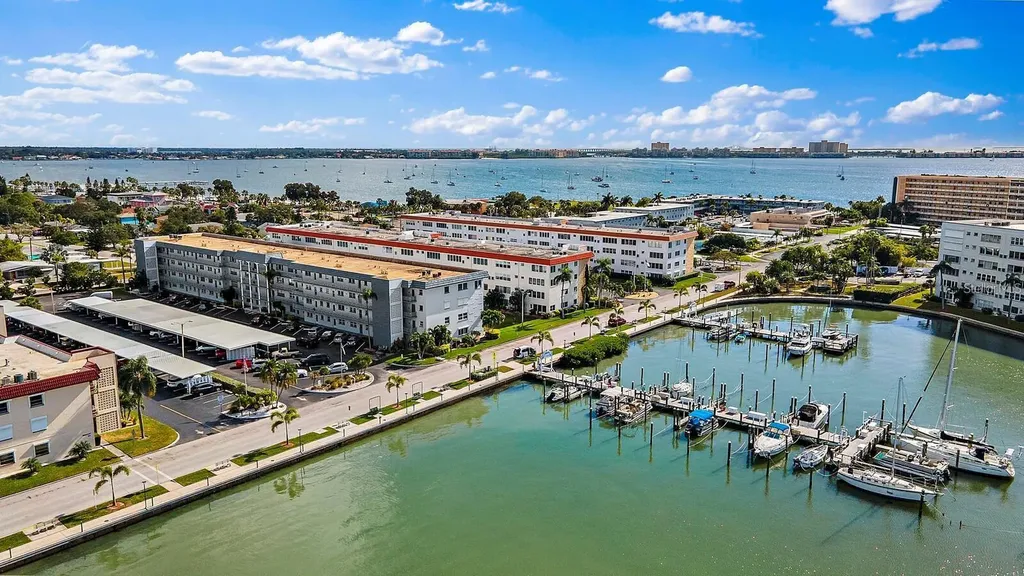 3128 59th Street S Gulfport FL 33707