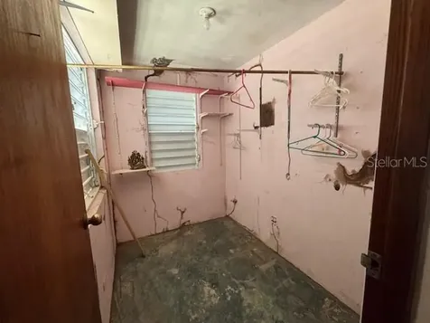 Calle 8 Bo. Piedra Aguza Juana Diaz PR 00795