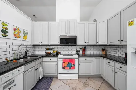 5154 SW 88th Terrace Gainesville FL 32608