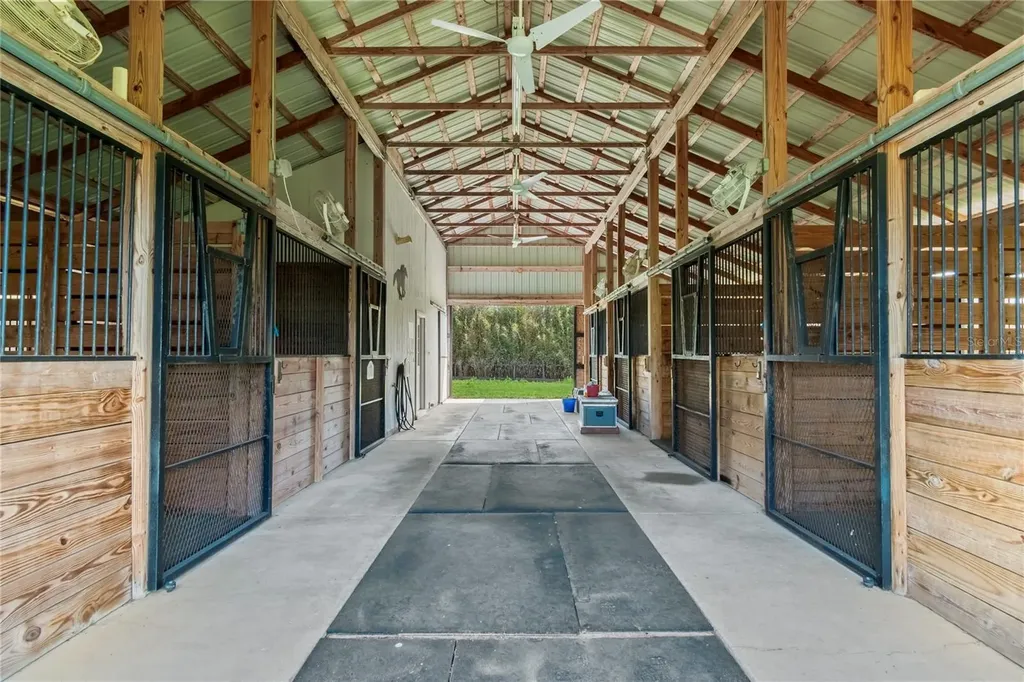 8785 NW 63rd Street Ocala FL 34482