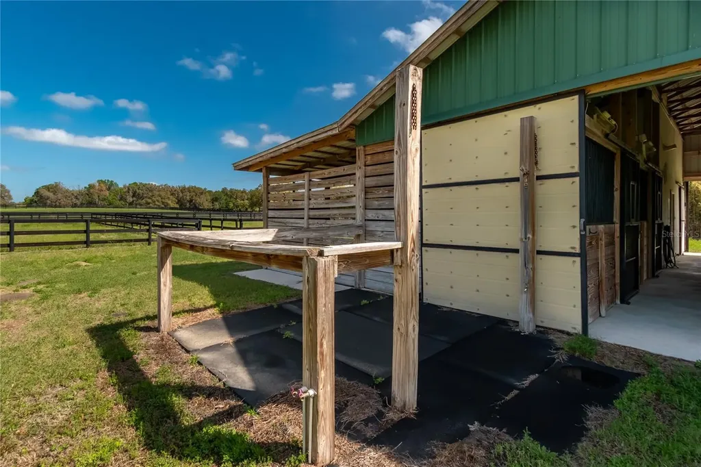 8785 NW 63rd Street Ocala FL 34482