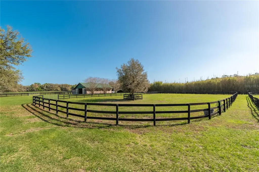 8785 NW 63rd Street Ocala FL 34482