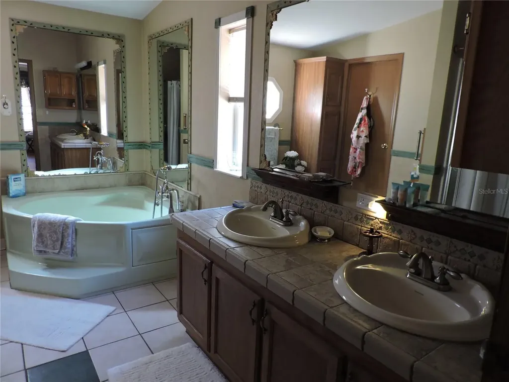 148 Denver Road Crescent City FL 32112