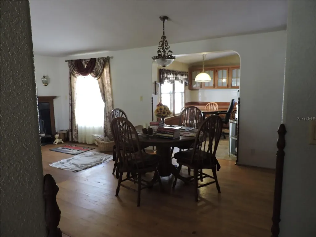148 Denver Road Crescent City FL 32112