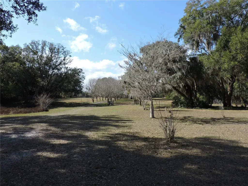 148 Denver Road Crescent City FL 32112