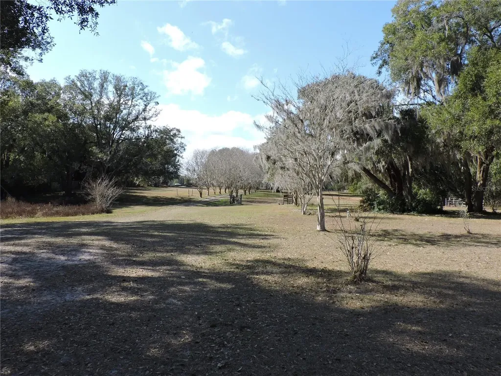 148 Denver Road Crescent City FL 32112