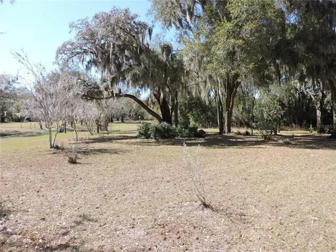 148 Denver Road Crescent City FL 32112