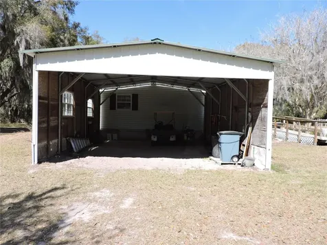 148 Denver Road Crescent City FL 32112