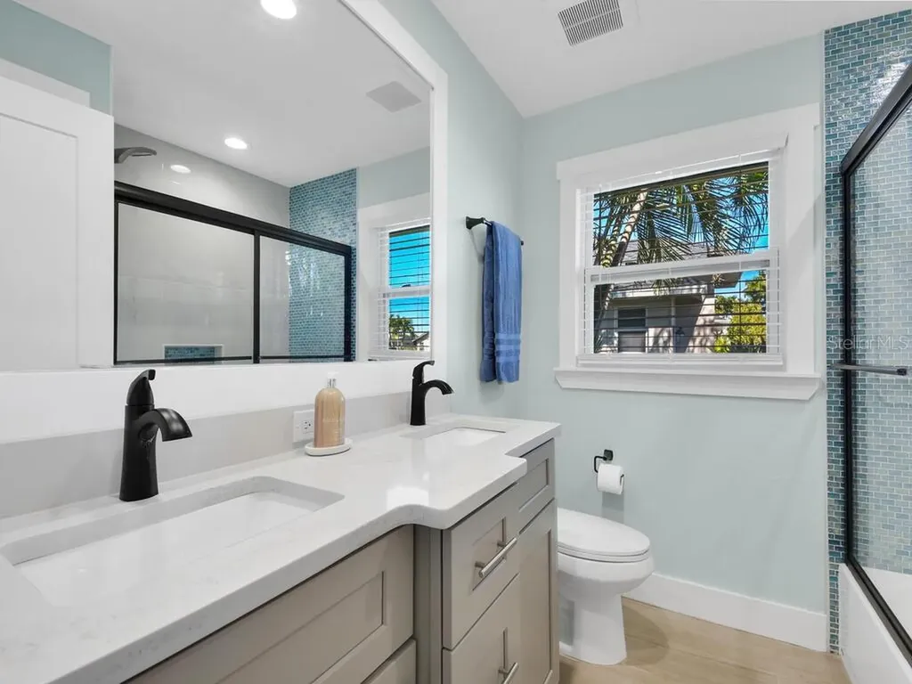 3840 SE 13th Avenue Cape Coral FL 33904