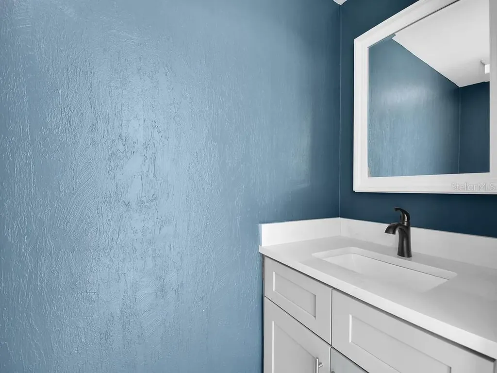 3840 SE 13th Avenue Cape Coral FL 33904