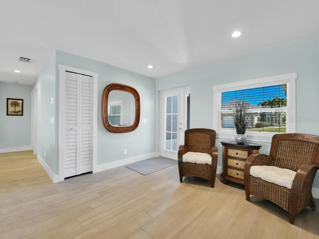 3840 SE 13th Avenue Cape Coral FL 33904