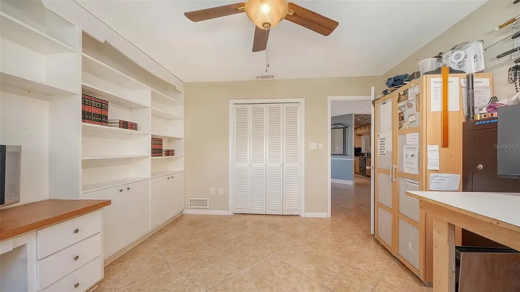 836 Magellan Drive Sarasota FL 34243