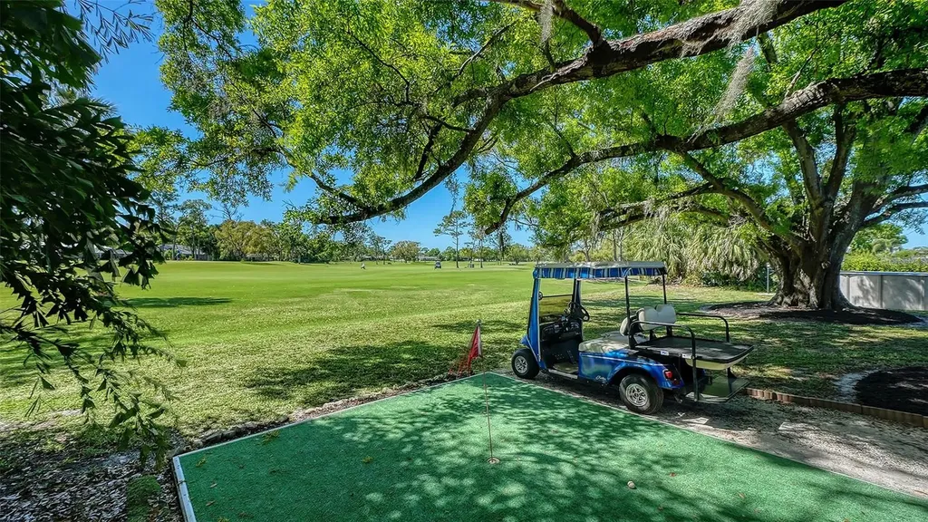 836 Magellan Drive Sarasota FL 34243