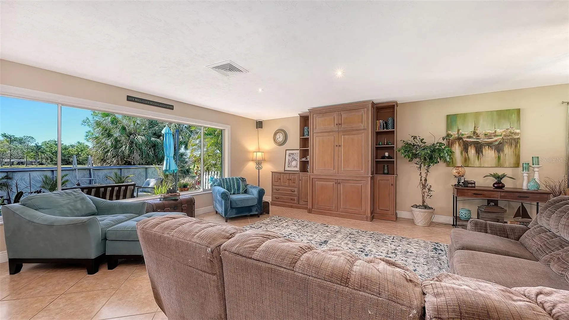 836 Magellan Drive Sarasota FL 34243