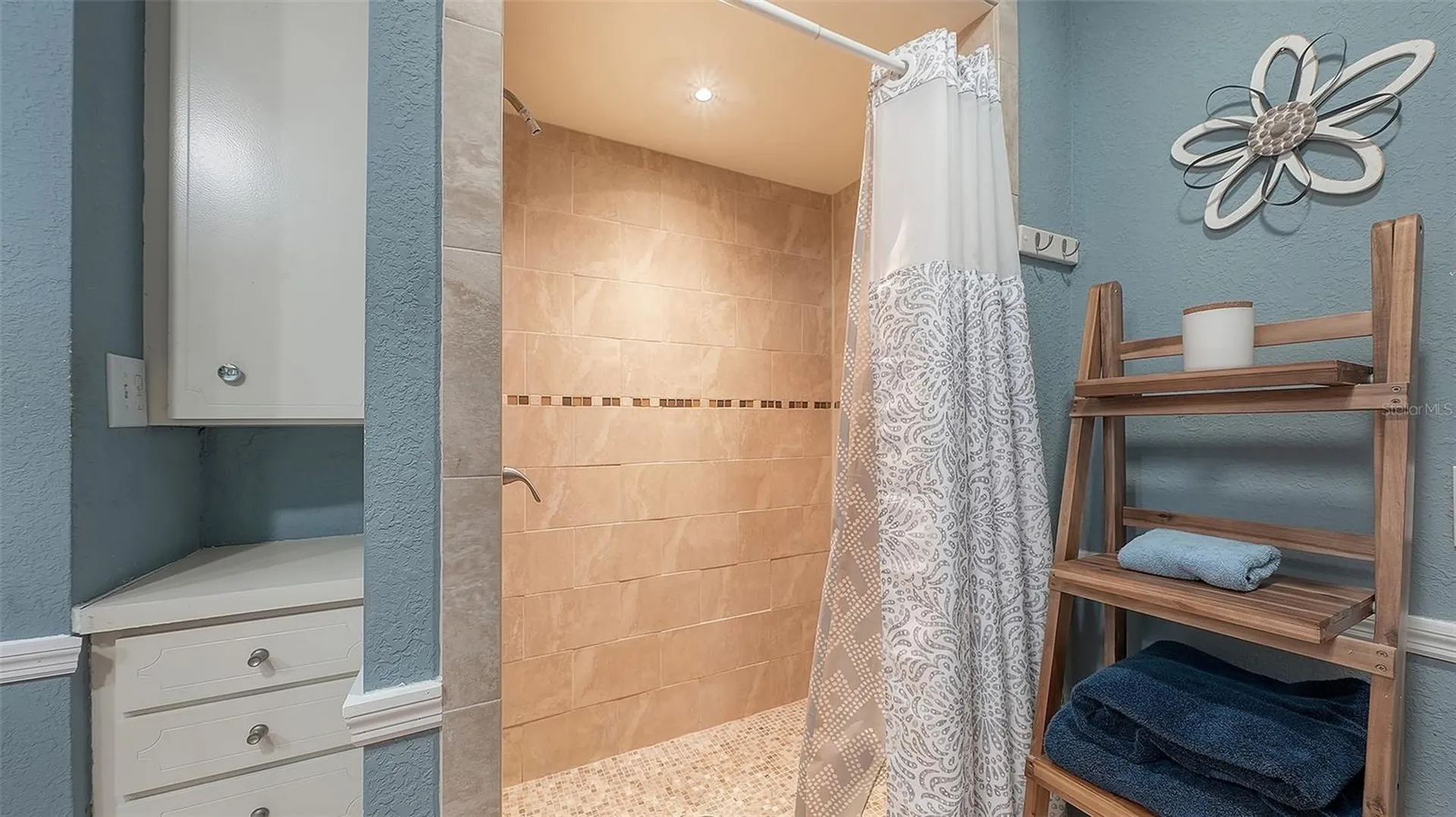 836 Magellan Drive Sarasota FL 34243