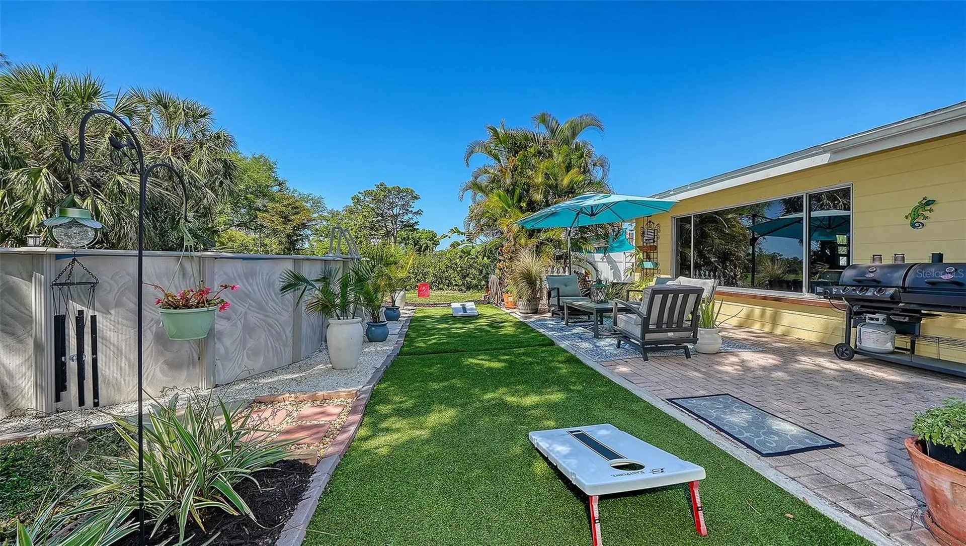 836 Magellan Drive Sarasota FL 34243