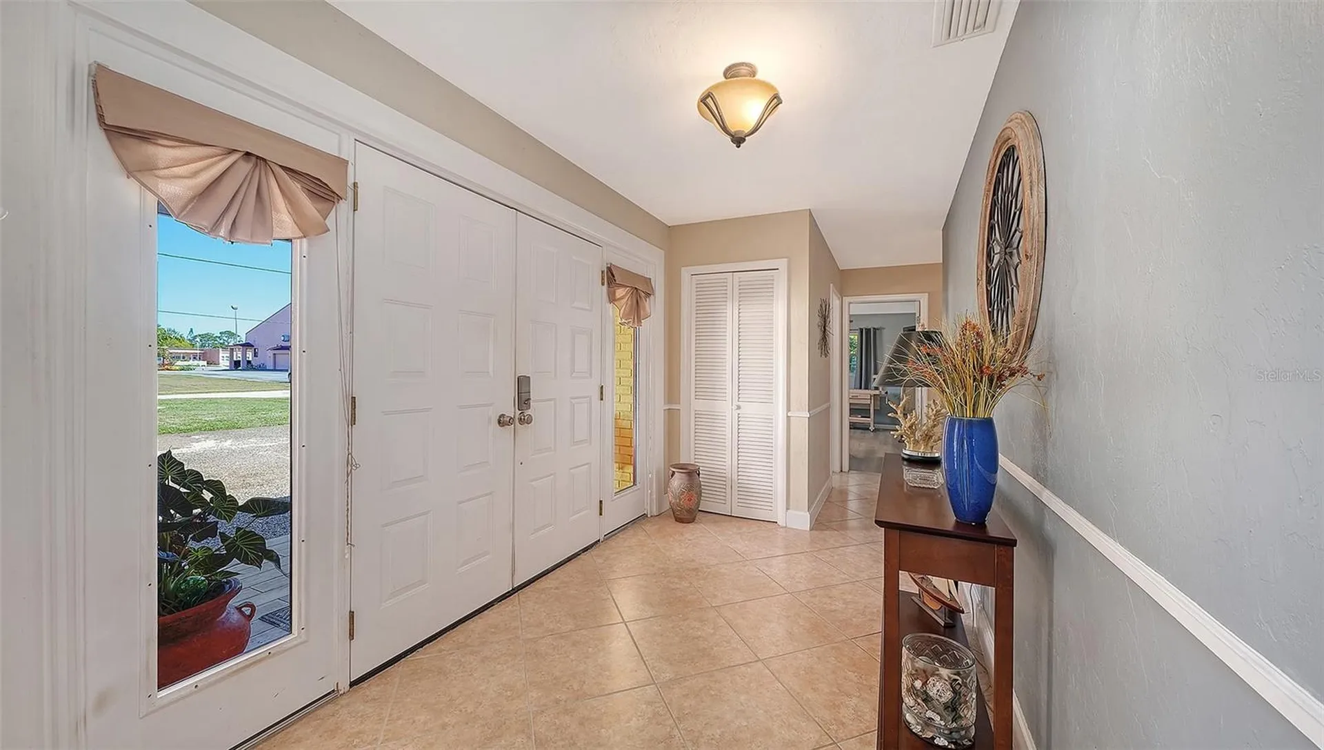 836 Magellan Drive Sarasota FL 34243