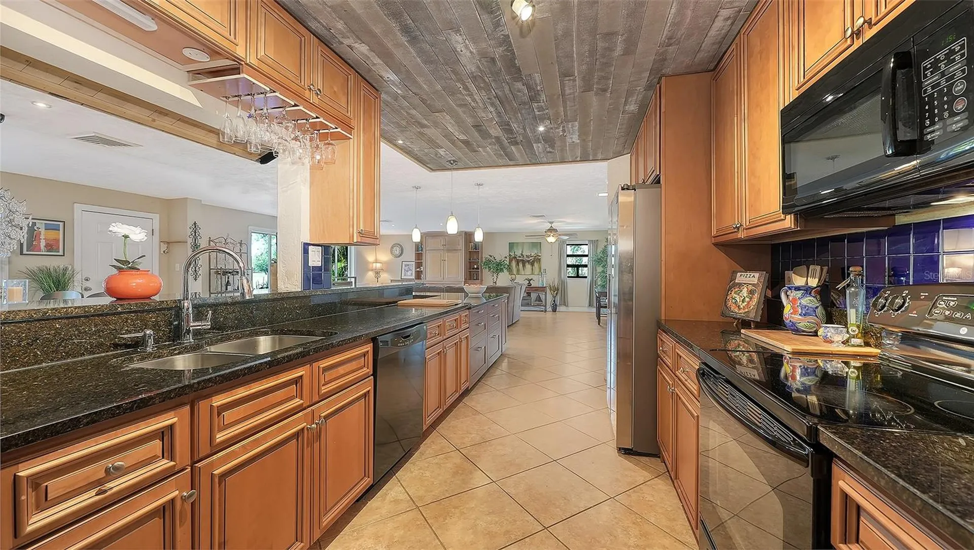 836 Magellan Drive Sarasota FL 34243