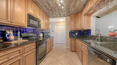 836 Magellan Drive Sarasota FL 34243