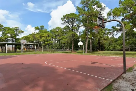 836 Magellan Drive Sarasota FL 34243