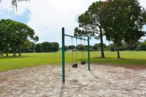 836 Magellan Drive Sarasota FL 34243