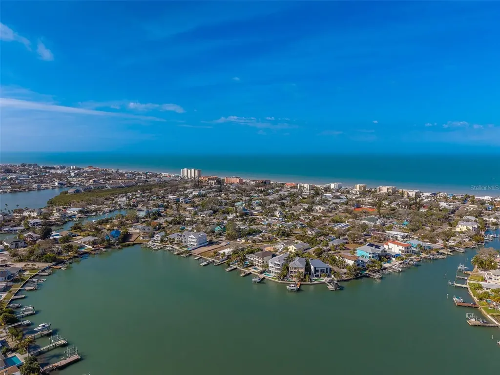 1217 Bay Shore Boulevard Indian Rocks Beach FL 33785