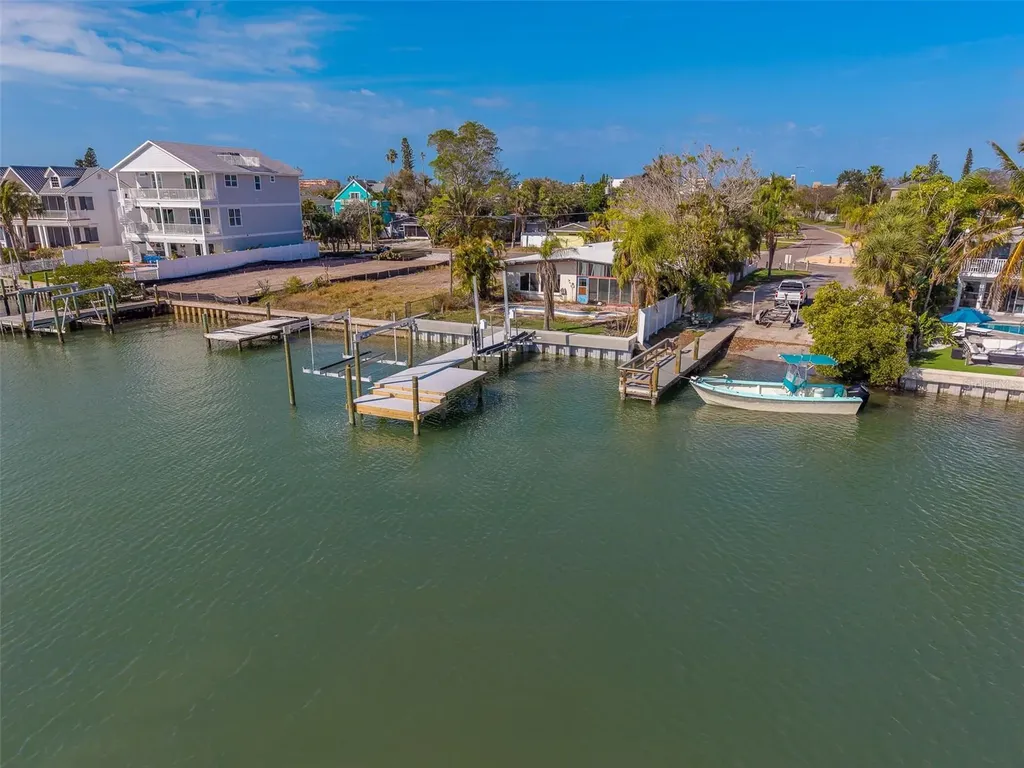 1217 Bay Shore Boulevard Indian Rocks Beach FL 33785