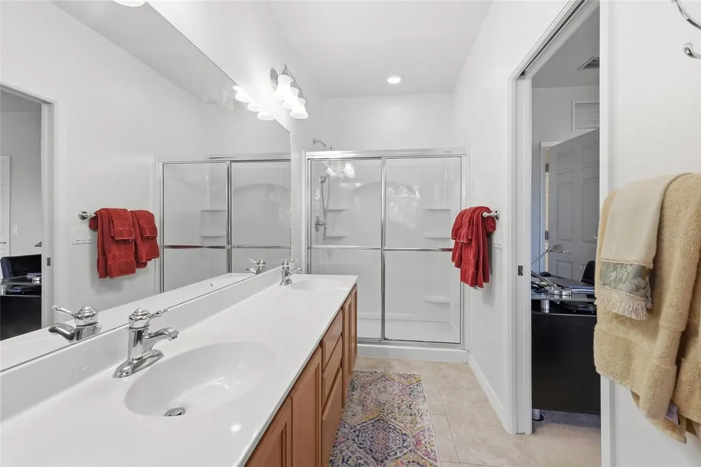 3880 82nd Avenue Circle E Sarasota FL 34243