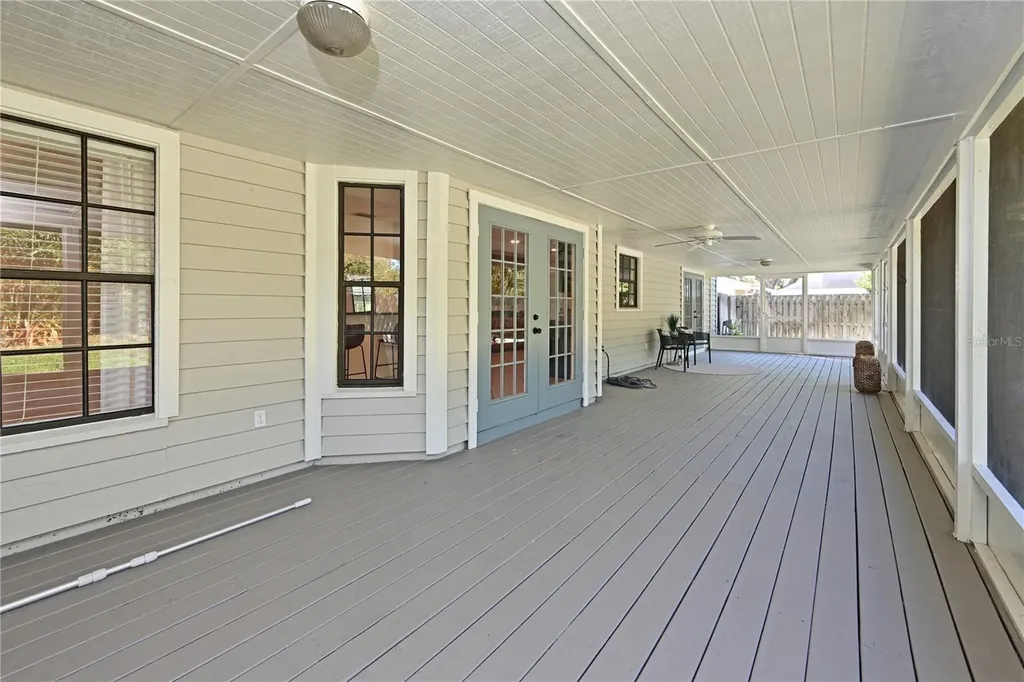 1106 87th Street NW Bradenton FL 34209