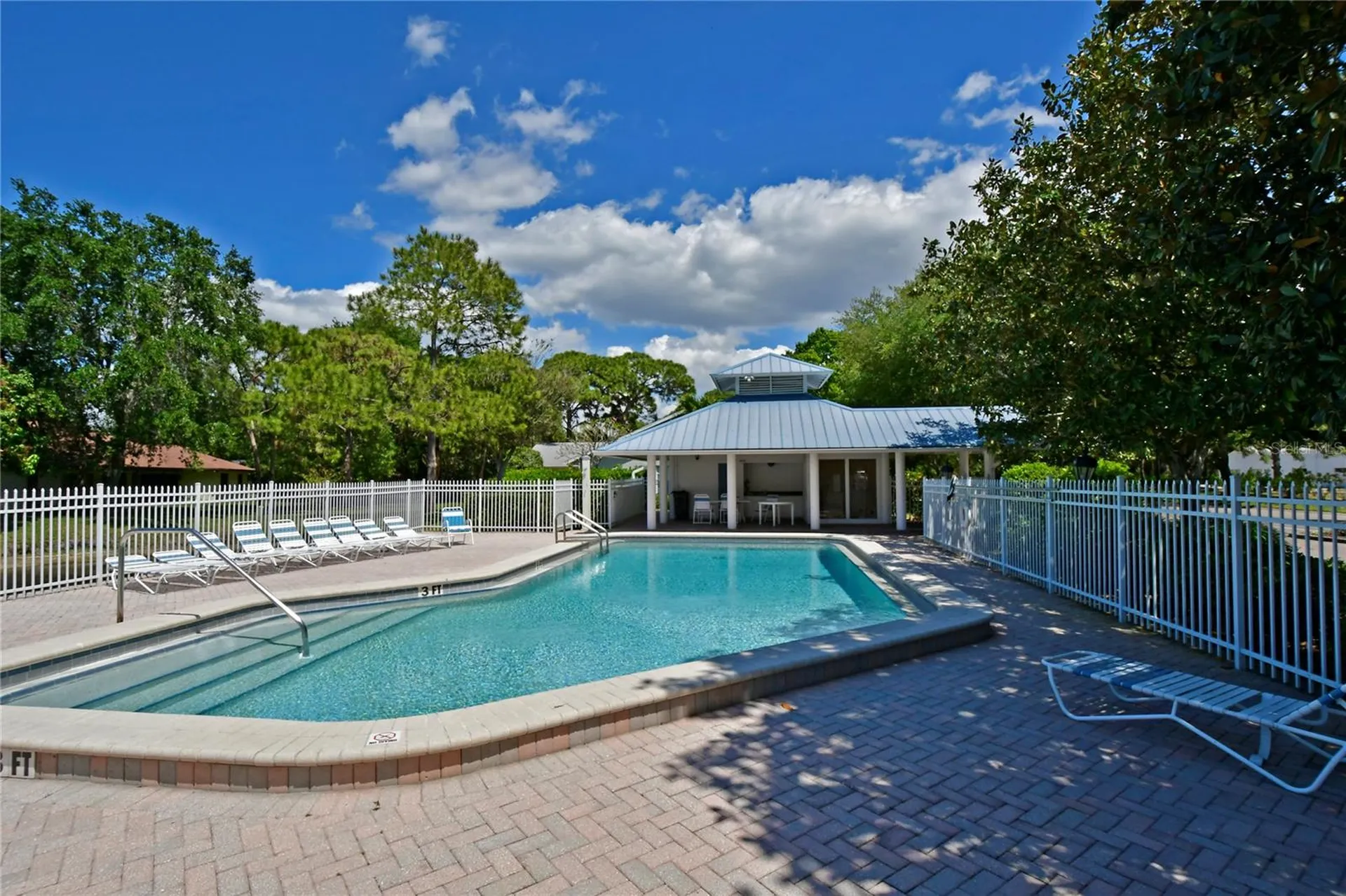 1106 87th Street NW Bradenton FL 34209