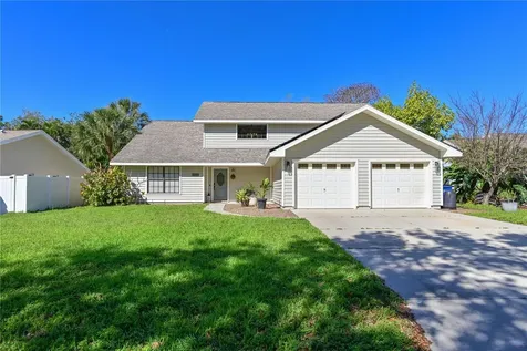 1106 87th Street NW Bradenton FL 34209