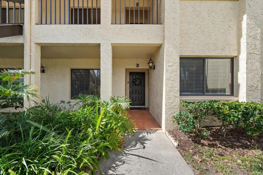 1801 E Lake Road Palm Harbor FL 34685