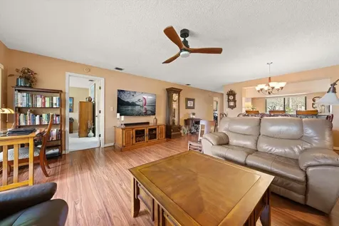 1801 E Lake Road Palm Harbor FL 34685