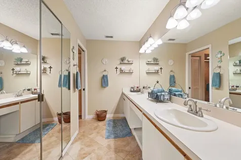 1801 E Lake Road Palm Harbor FL 34685