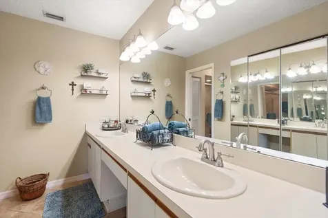 1801 E Lake Road Palm Harbor FL 34685