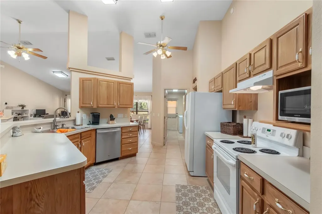 4700 NW 157th Court Morriston FL 32668