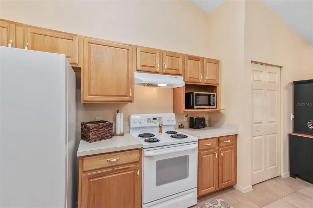 4700 NW 157th Court Morriston FL 32668