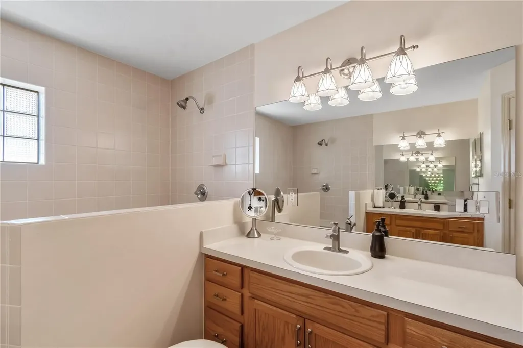 4700 NW 157th Court Morriston FL 32668