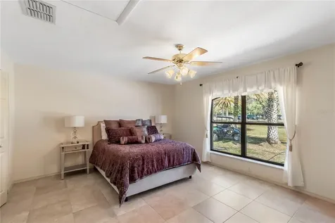 4700 NW 157th Court Morriston FL 32668