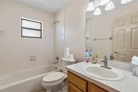 4700 NW 157th Court Morriston FL 32668