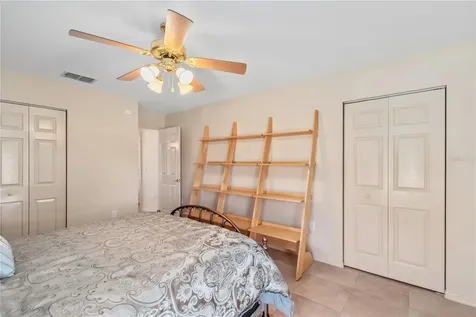 4700 NW 157th Court Morriston FL 32668