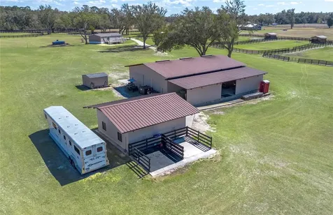4700 NW 157th Court Morriston FL 32668