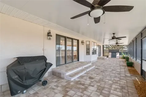 4700 NW 157th Court Morriston FL 32668