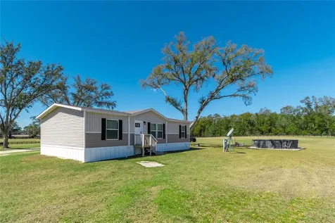 4700 NW 157th Court Morriston FL 32668